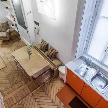Joivy Modern Studio Near City Centre Apartment Milan