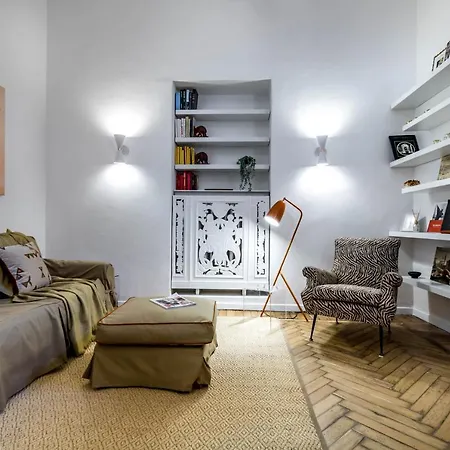 Joivy Modern Studio Near City Centre Apartment *